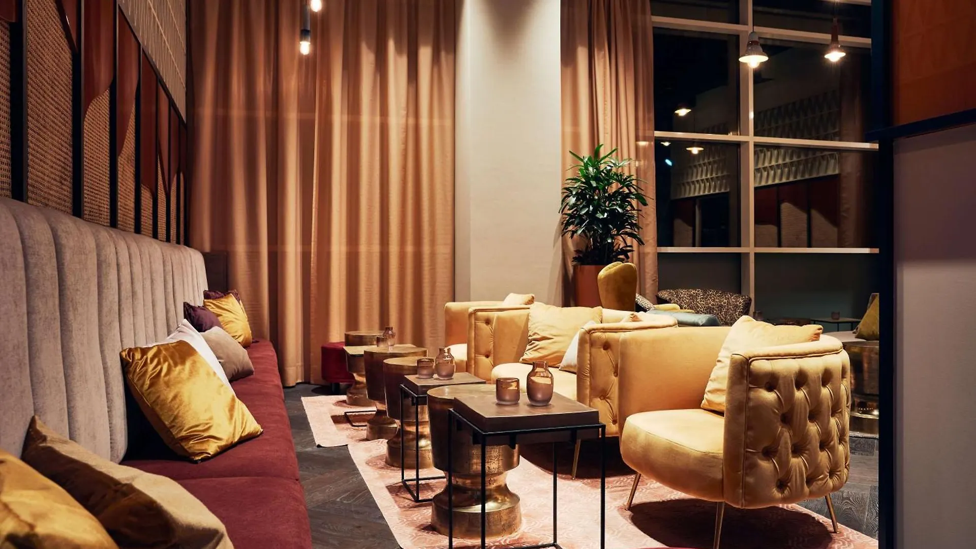 Lindner Hotel Antwerp, Part Of Jdv By Hyatt 4*, Amberes Bélgica